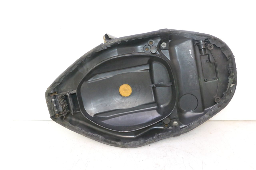 photo de SEAT PIAGGIO ZIP 2T 50 (2009 - 2019) - Alternative angle