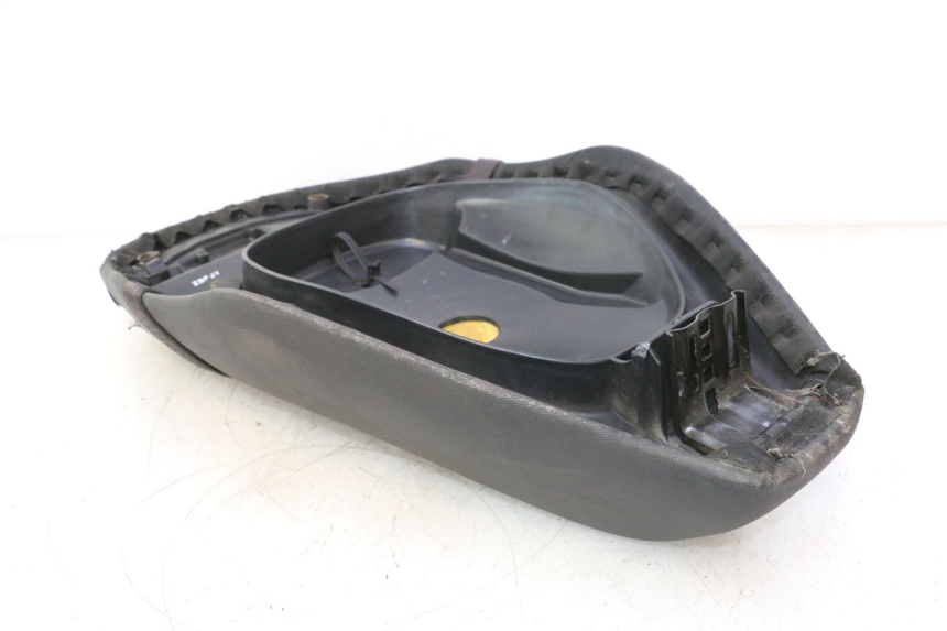 photo de SEAT PIAGGIO ZIP IGET 4T 50 (2021 - 2023) - Fixing points details