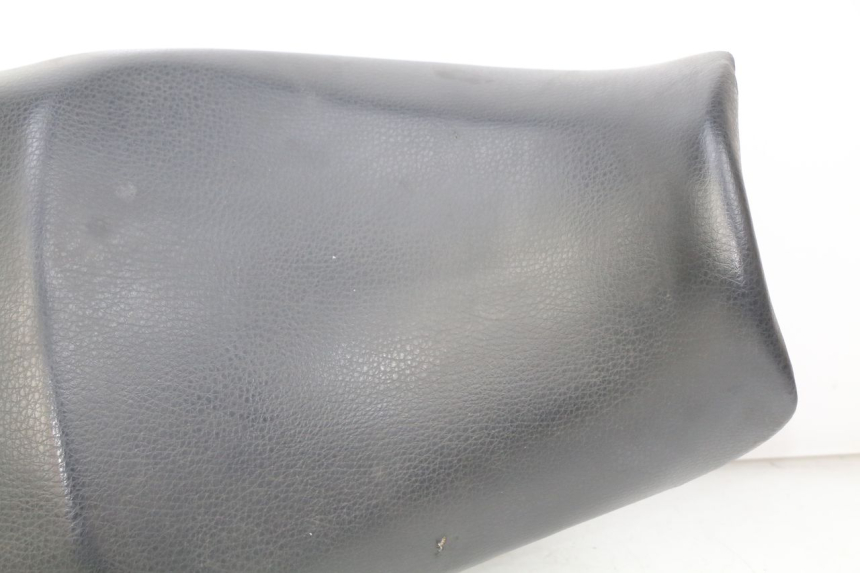 photo de SEAT KAWASAKI ZZR 600 (1995 - 2004) - Detailed visual inspection