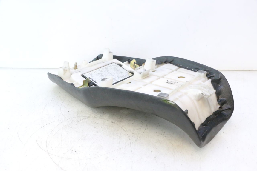 photo de SEAT KAWASAKI ZZR 600 (1995 - 2004) - Focus on structure