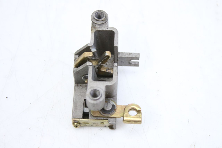 photo de SEAT LOCK JM MOTORS EVOLIS 4T 50 (2018 - 2022) - Technical close-up