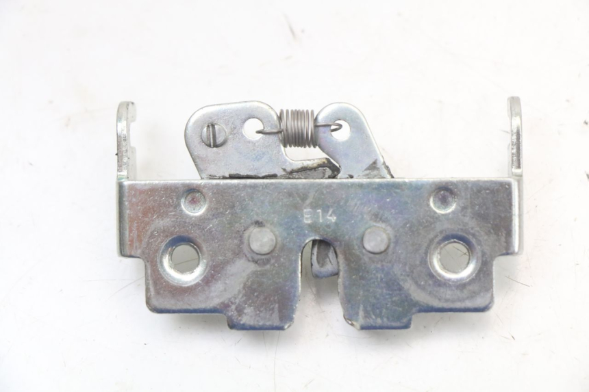 photo de SEAT LOCK MBK OVETTO ONE 2T 50 (2013 - 2017) - Zoom on usage condition