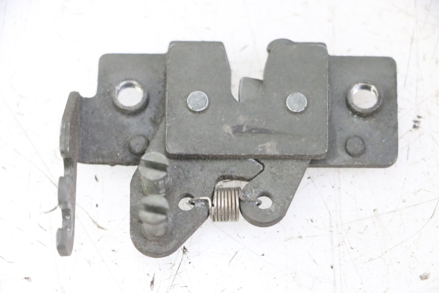 photo de SEAT LOCK PIAGGIO MP3 LT 400 (2007 - 2012) - Component detail