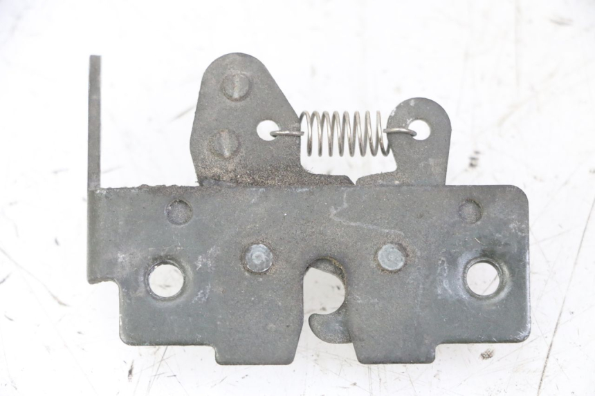 photo de SEAT LOCK PIAGGIO MP3 LT 400 (2007 - 2012) - Zoom on usage condition