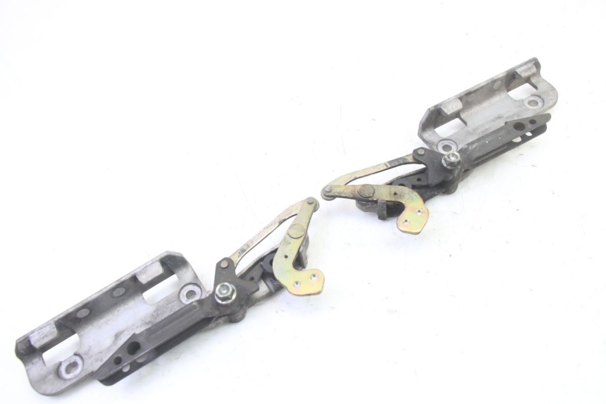 photo de SEAT LOCK SET HONDA ST PAN EUROPEAN 1300 (2002 - 2013) - Alternative perspective