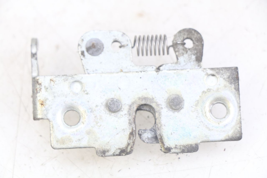 photo de SEAT LOCK YAMAHA XMAX X-MAX 125 (2006 - 2009) - Component detail