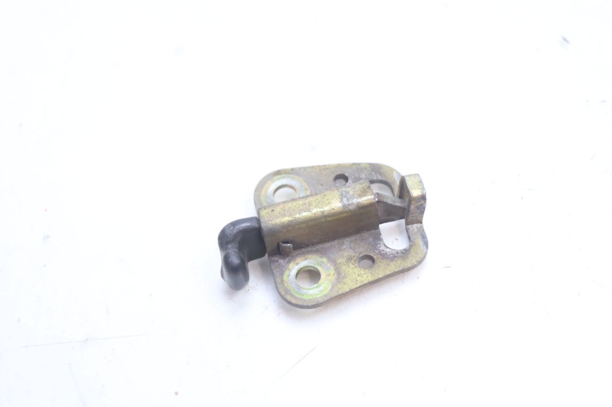 photo de SEAT LOCK SET YAMAHA YZF R GENESIS 750 (1993 - 1998) - Component detail
