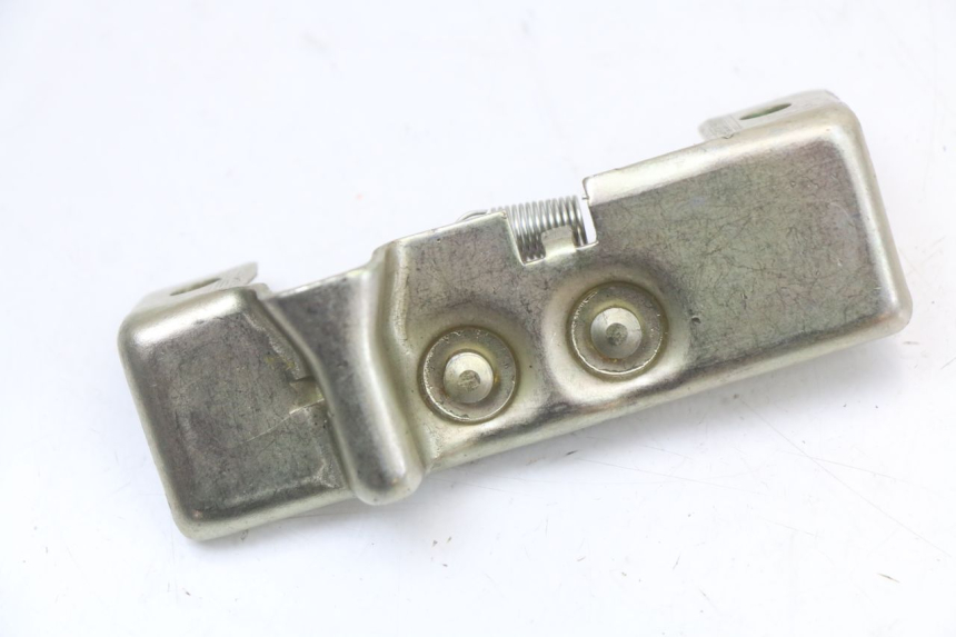 photo de SEAT LOCK SET DAELIM A-FOUR 2T 50 (2005 - 2012) - Component detail