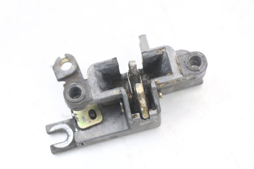 photo de SEAT LOCK KYMCO AGILITY 4T 50 (2005 - 2018) - Zoom on usage condition