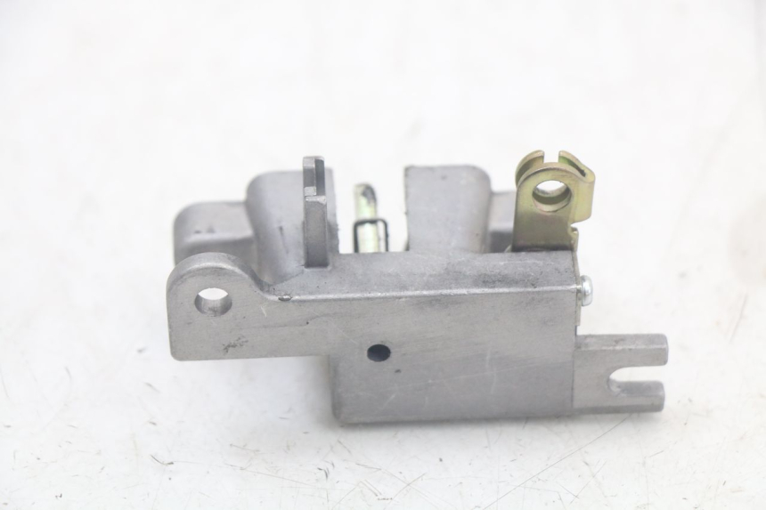 photo de SEAT LOCK KYMCO AGILITY 4T 50 (2018 - 2022) - Alternative perspective