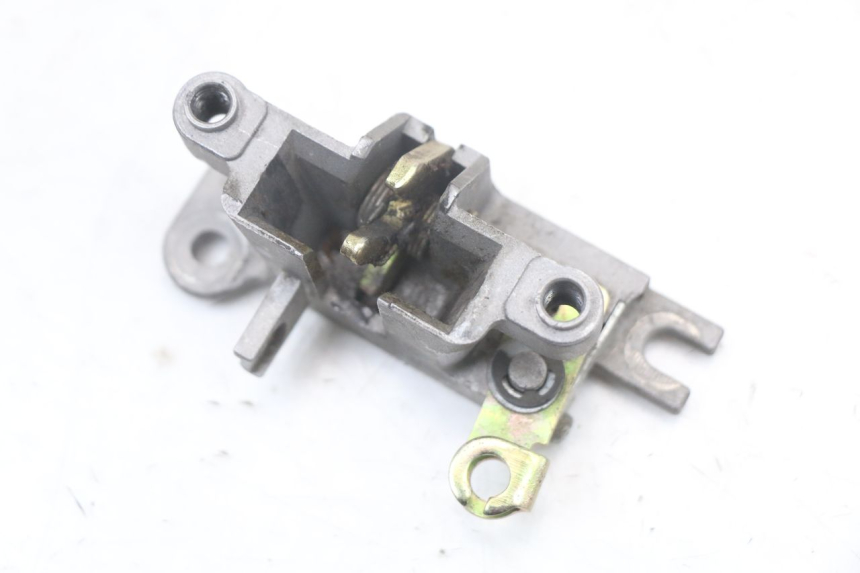 photo de SEAT LOCK SET KYMCO AGILITY FR 2T 50 (2012 - 2017) - Zoom on usage condition