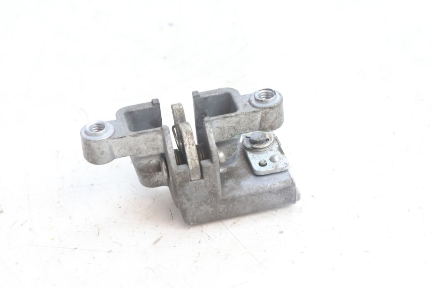 photo de SEAT LOCK YAMAHA BW'S BWS 125 (2010 - 2013) - Component detail