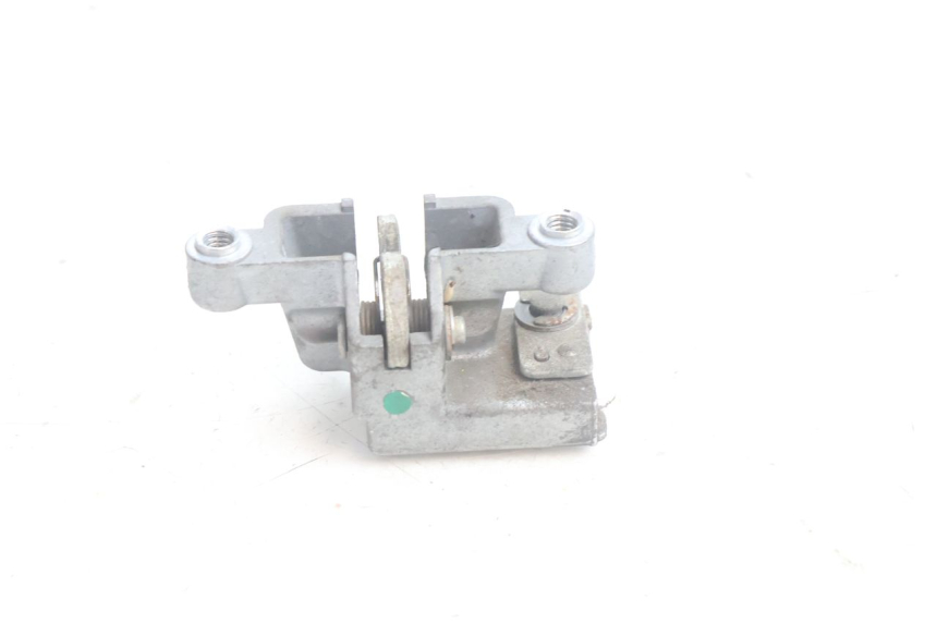 photo de SEAT LOCK YAMAHA BW'S BWS 125 (2010 - 2013) - Zoom on usage condition