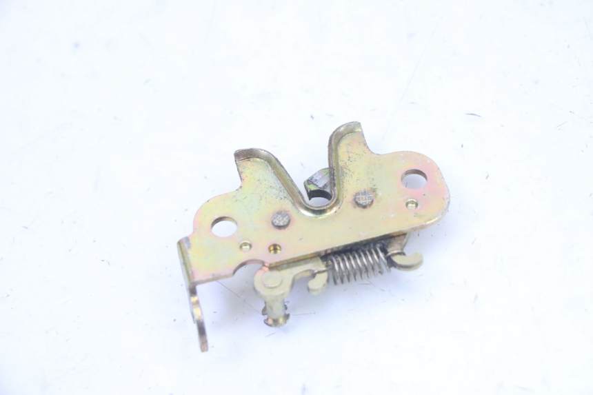 photo de SEAT LOCK PEUGEOT CITYSTAR 50 (2013 - 2017) - Alternative perspective