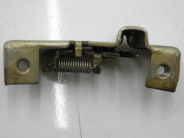 photo de SEAT LOCK SET DAELIM VJ ROADWIN 125 (2008 - 2010) - Component detail