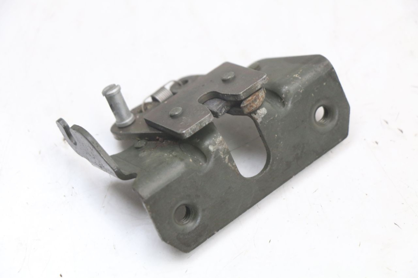 photo de SEAT LOCK SET GILERA DNA 50 (2000 - 2007) - Zoom on usage condition