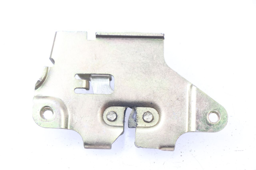 photo de SEAT LOCK SYM FIDDLE 2 50 (2008 - 2013) - Zoom on usage condition