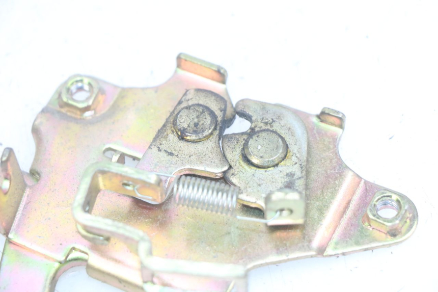 photo de SEAT LOCK SYM FIDDLE 3 III 125 (2014 - 2020) - Component detail