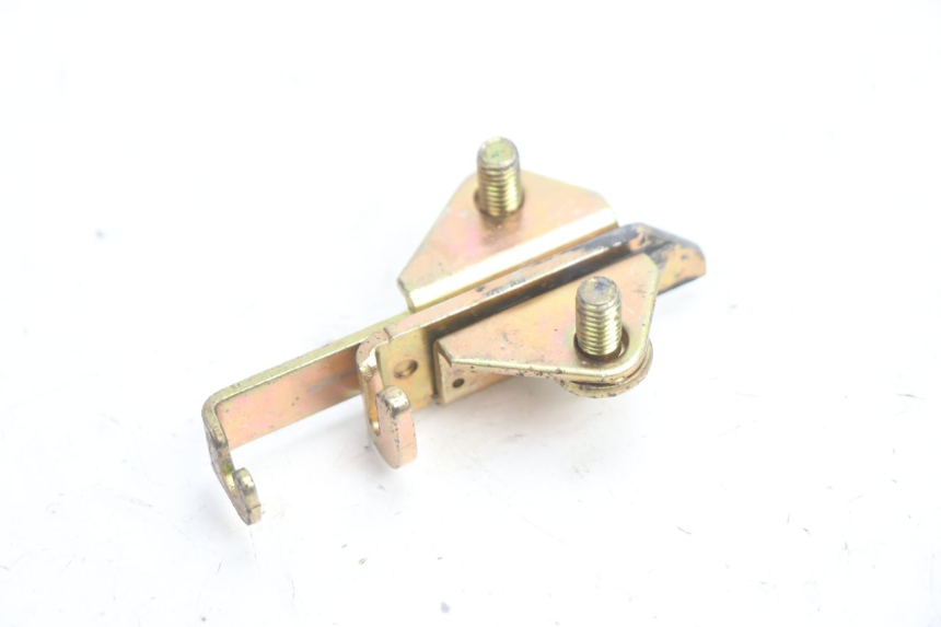 photo de SEAT LOCK SET YAMAHA FJR 1300 (2001 - 2005) - Alternative perspective
