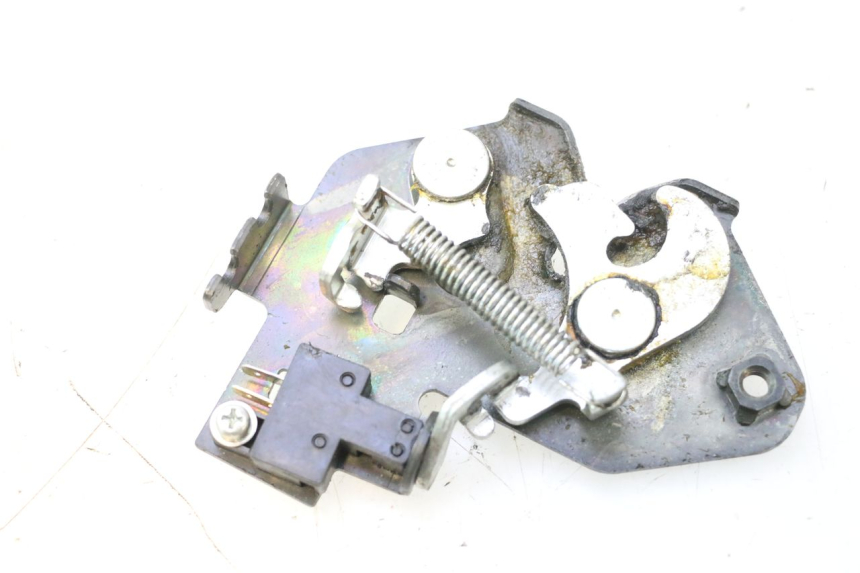 photo de SEAT LOCK SET HONDA FJS SILVER WING SILVERWING 400 (2005 - 2008) - Component detail