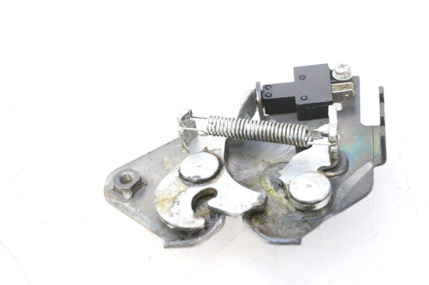 photo de SEAT LOCK SET HONDA FJS SILVER WING SILVERWING 400 (2005 - 2008) - Zoom on usage condition