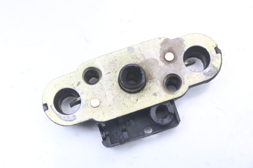 photo de SEAT LOCK SET HYOSUNG GF 125 (2001 - 2005) - Main view