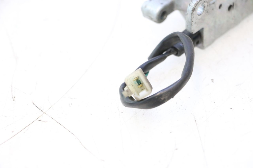 photo de SEAT LOCK SET KYMCO GRAND DINK 125 (2008 - 2014) - Zoom on usage condition