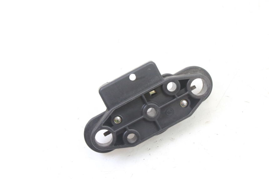 photo de SEAT LOCK SET SUZUKI GS GSE 500 (2001 - 2003) - Zoom on usage condition