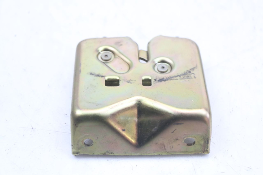 photo de SEAT LOCK SET HONDA NES AROBASE 125 (2000 - 2003) - Alternative perspective