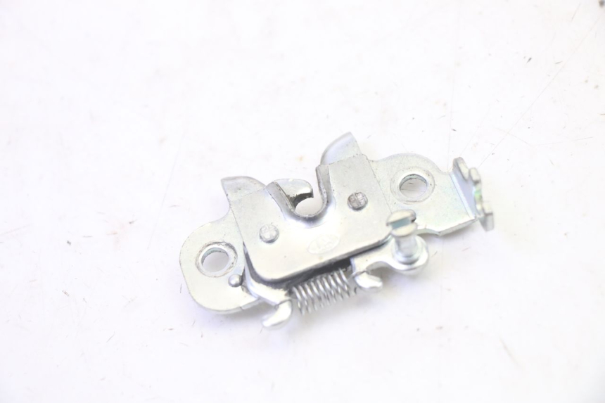 photo de SEAT LOCK PEUGEOT KISBEE 2T 50 (2010 - 2017) - Component detail