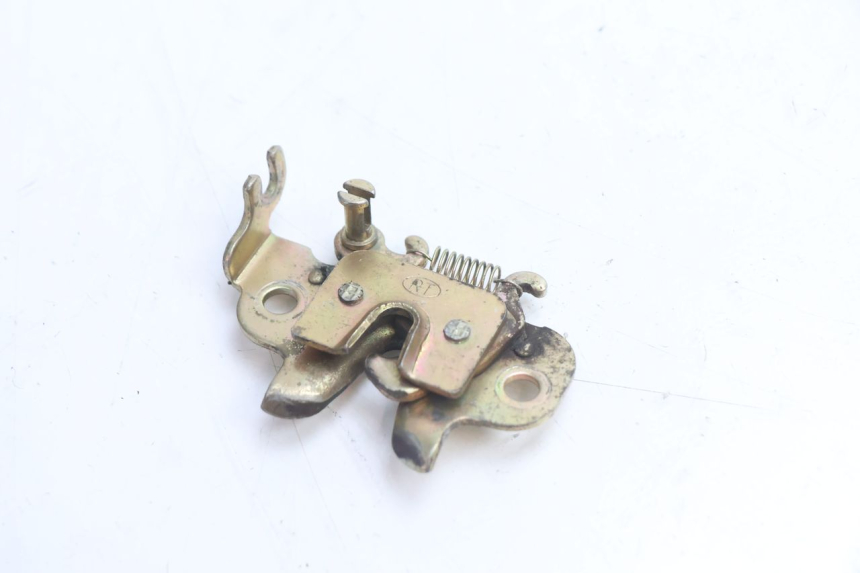 photo de SEAT LOCK PEUGEOT KISBEE 2T 50 (2010 - 2017) - Main view
