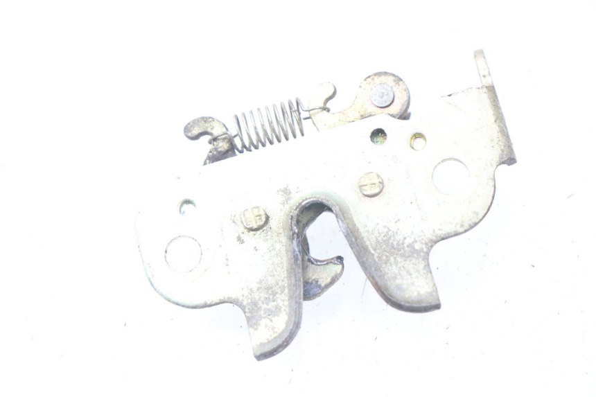 photo de SEAT LOCK PEUGEOT KISBEE 4T 50 (2010 - 2017) - Component detail