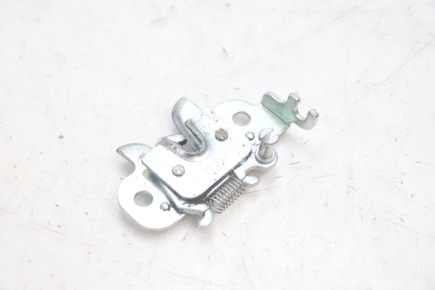 photo de SEAT LOCK PEUGEOT KISBEE 4T 50 (2018 - 2022) - Component detail