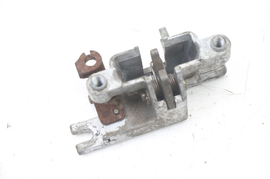 photo de SEAT LOCK KYMCO DINK 4T 50 (2007 - 2018) - Zoom on usage condition