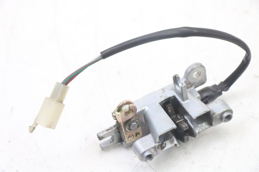 photo de SEAT LOCK SET KYMCO GRAND DINK 125 (2008 - 2014) - Zoom on usage condition