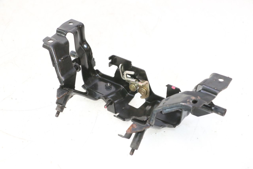 photo de SEAT LOCK SYM MIO 50 (2005 - 2010) - Zoom on usage condition