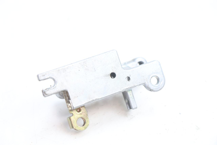 photo de SEAT LOCK SET KYMCO MOVIE S 125 (2009 - 2018) - Alternative perspective