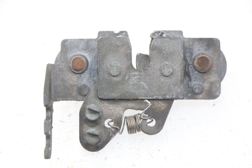 photo de SEAT LOCK PIAGGIO MP3 LT 400 (2007 - 2012) - Main view