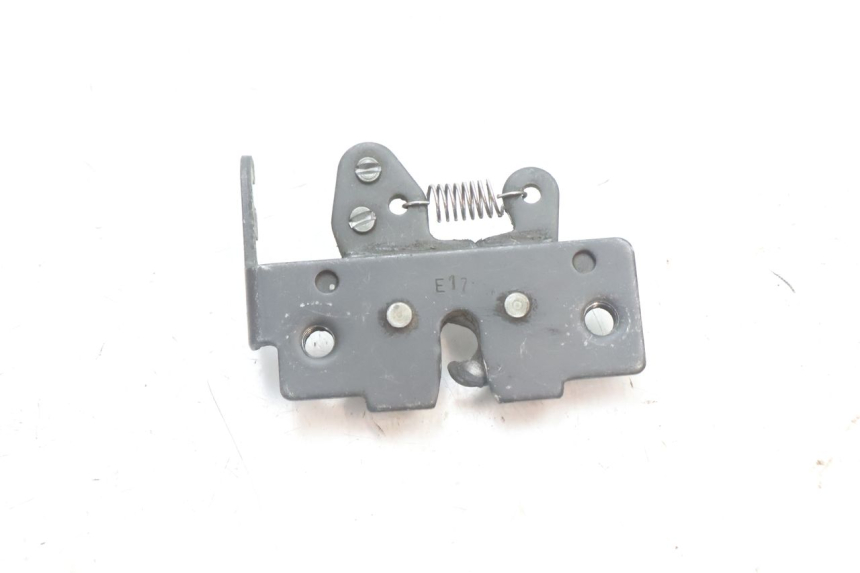 photo de SEAT LOCK SET PIAGGIO MP3 500 (2016 - 2018) - Technical close-up