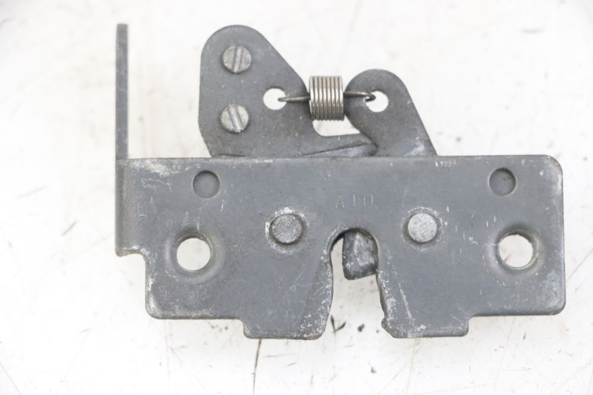 photo de SEAT LOCK SET GILERA NEXUS 125 (2009 - 2013) - Alternative perspective