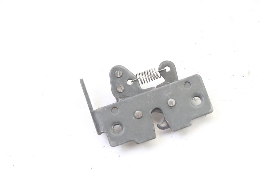 photo de SEAT LOCK SET GILERA NEXUS 125 (2009 - 2013) - Zoom on usage condition