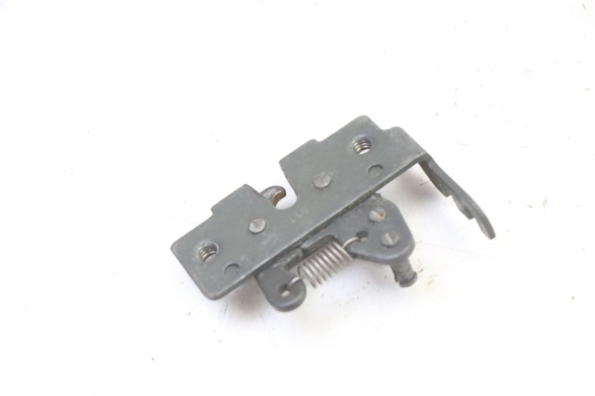 photo de SEAT LOCK SET GILERA NEXUS 125 (2009 - 2013) - Alternative perspective