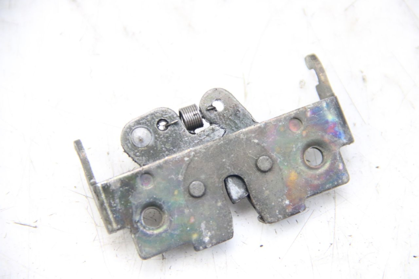 photo de SEAT LOCK HONDA PES PS I 125 (2006 - 2012) - Zoom on usage condition