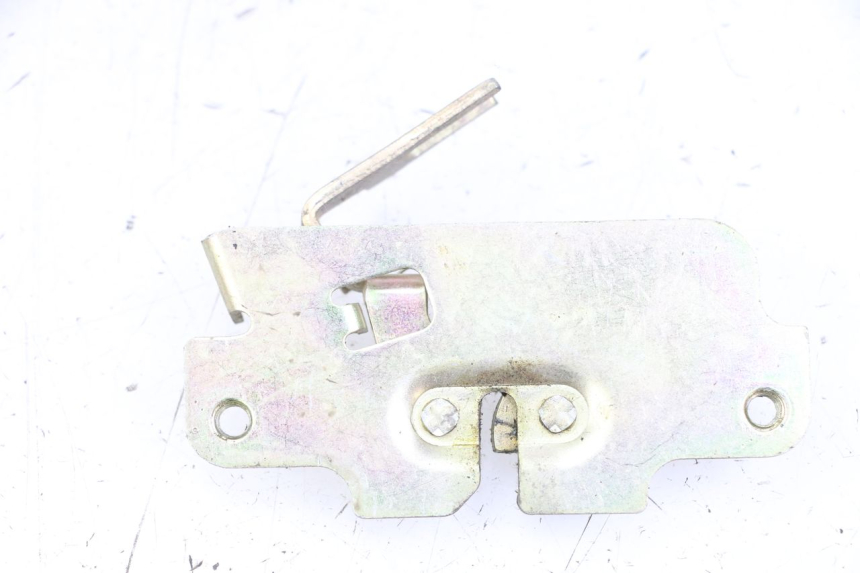 photo de SEAT LOCK PEUGEOT TWEET 4T 50 (2014 - 2019) - Zoom on usage condition