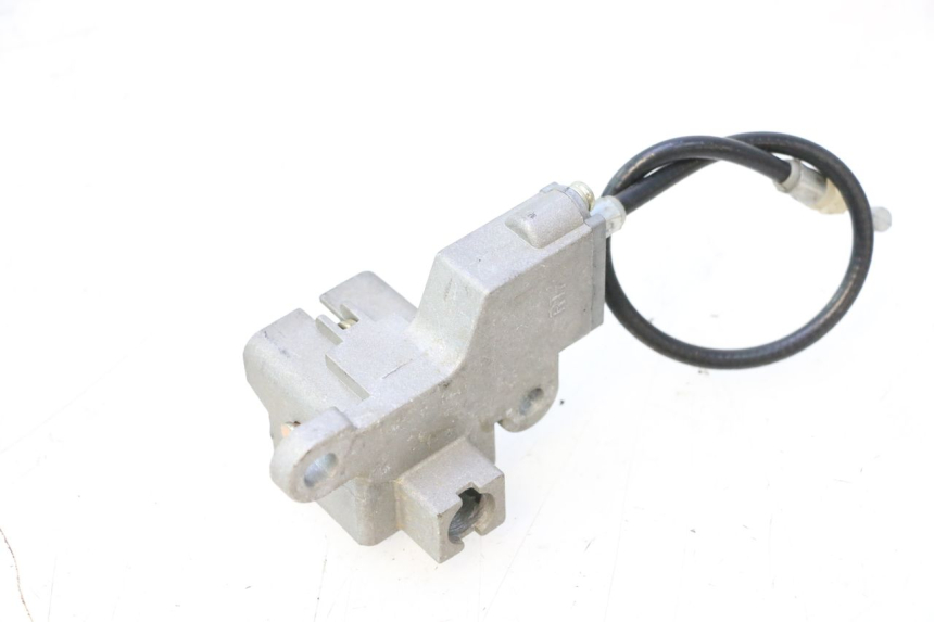 photo de SEAT LOCK SET TNT MOTOR ROMA 10' 2T 50 (2011 - 2018) - Zoom on usage condition