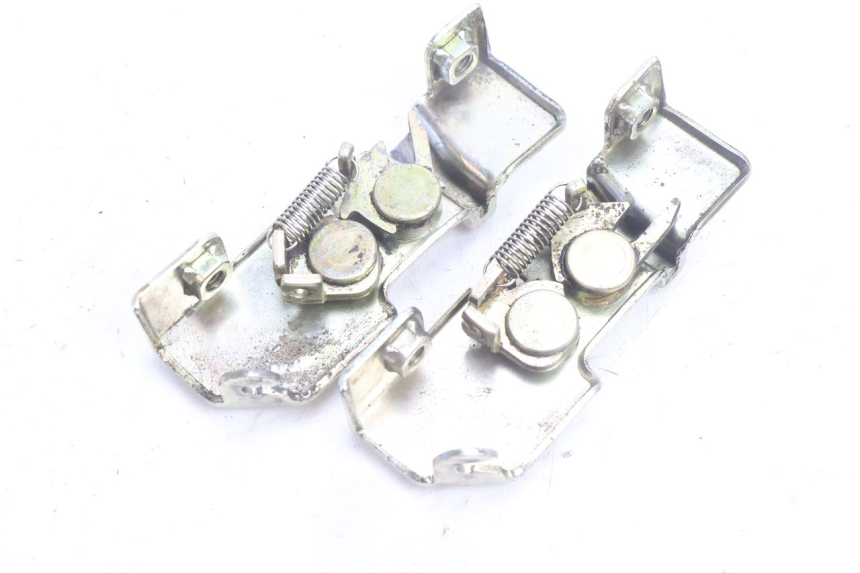 photo de SEAT LOCK SET DAELIM S2 125 (2006 - 2007) - Main view