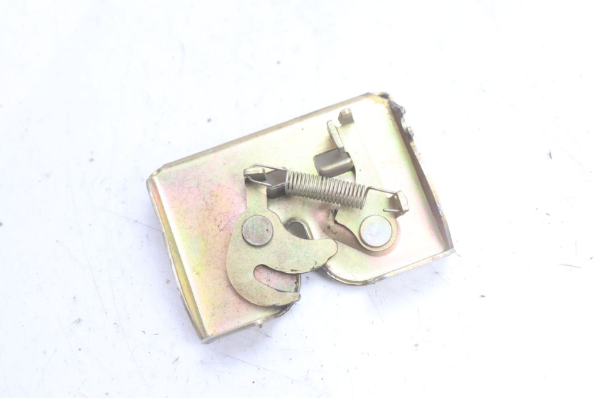 photo de SEAT LOCK SET JM MOTORS SANTANA EVO 50 (2024 - 2026) - Component detail