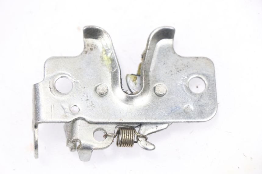 photo de SEAT LOCK JM MOTORS SANTANA 50 (2014 - 2023) - Zoom on usage condition