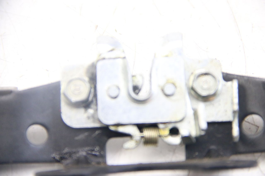 photo de SEAT LOCK JM MOTORS SANTANA 50 (2014 - 2023) - Alternative perspective