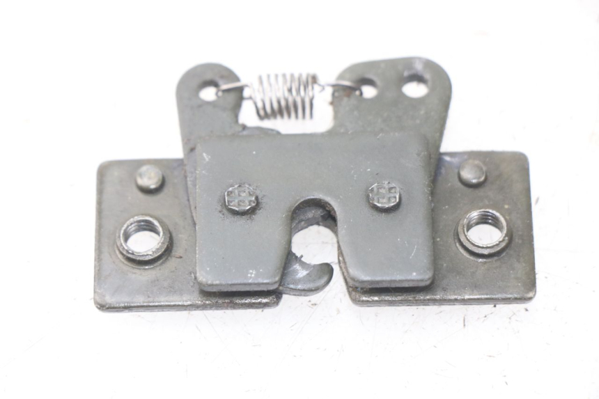 photo de SEAT LOCK SET PEUGEOT SATELIS 125 (2013 - 2018) - Main view